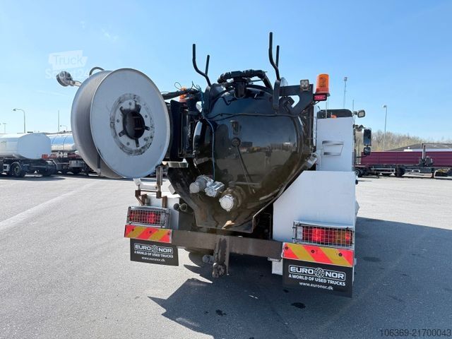 Saugwagen MERCEDES-BENZ Atego 1224 4x2 Hvidtved Larsen Cityflex 204