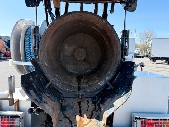 Saugwagen MERCEDES-BENZ Atego 1224 4x2 Hvidtved Larsen Cityflex 204