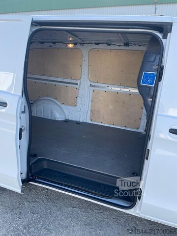Panelová dodávka Mercedes-Benz Vito 116 CDI lang Klima Kamera Navi