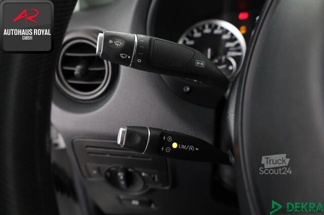 Samochód do zadań specjalnych mercedes-benz Vito 114 CDI LANG KÜHLKASTEN 3SITZE,NAVI,KLIMA