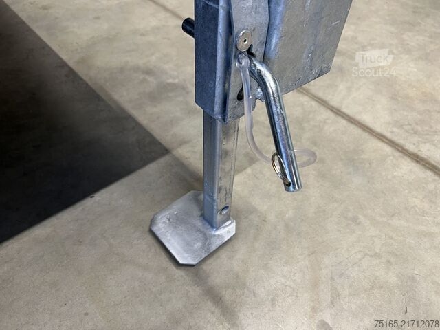 Specializuoti priekabos ir kitos transporto priemonės Vezeko Kart 3 Kofferanhänger