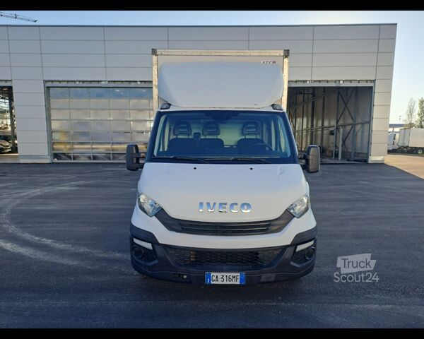 Μίνι λεωφορείο IVECO 35C16 CON SPONDA CARICATRICE POSTERIORE