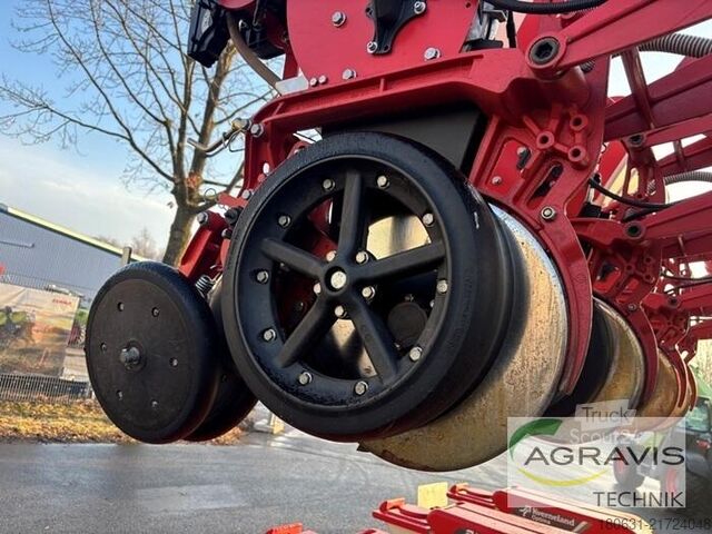 Semoir de précision Kverneland OPTIMA HD E-DRIVE inkl. Kverneland DF1 Fronttank