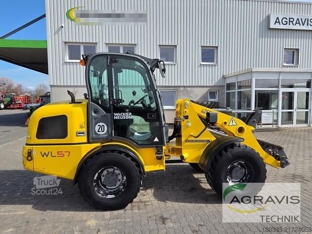 Pagalma iekrāvējs Neuson WL57