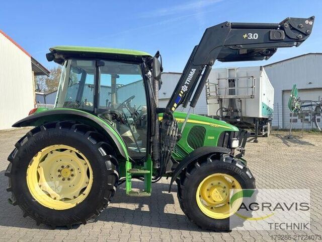 Trator John Deere 5620