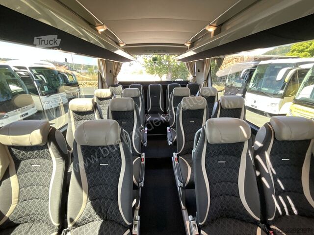 Diaľkový autobus Setra S 515 HD