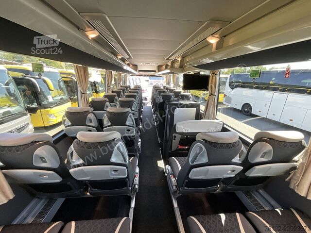 Diaľkový autobus Setra S 515 HD