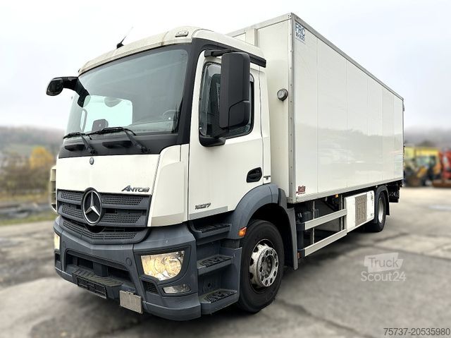 Camião de caixa fechada MERCEDES-BENZ ANTOS 1827 Kühlfahrzeug
