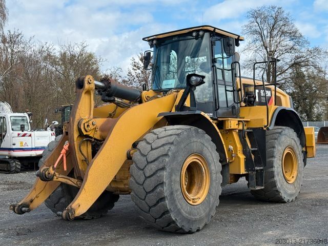 Utovarivač na točkovima CATERPILLAR 972MXE Radlader mit Schaufel 24,9 Tonnen *9096 h
