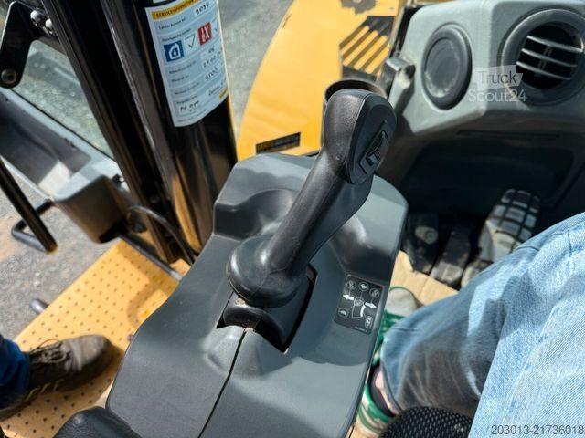 Utovarivač na točkovima CATERPILLAR 972MXE Radlader mit Schaufel 24,9 Tonnen *9096 h