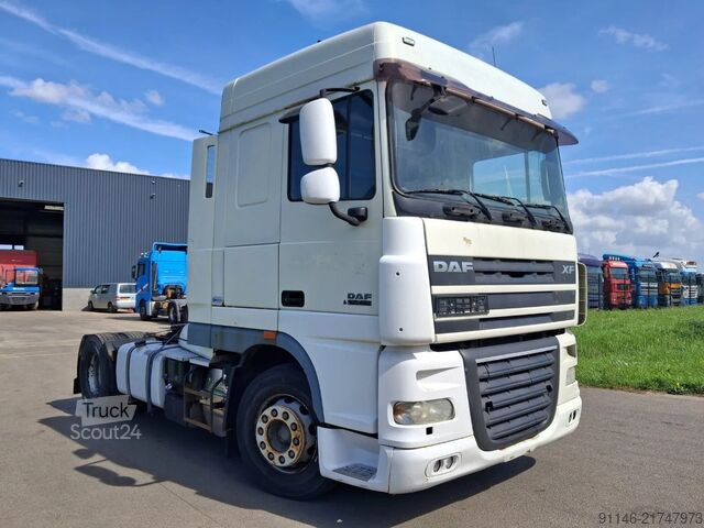 Estándar-SZM DAF XF 105.460 * Spacecab * Manual gearbox *