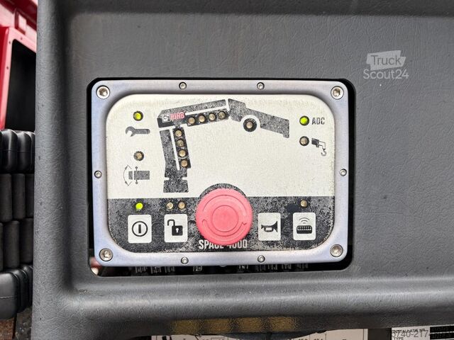 Tovornjak z žerjavom MAN TGS 26.440 6X2-4 BL + HIAB 322 EP-5 HIDUO + REM...