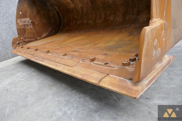 Ratinis krautuvas Caterpillar 980M