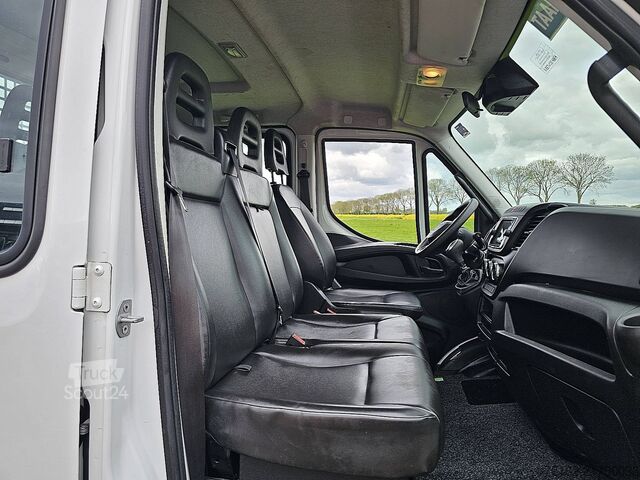 Plateau de chargement IVECO DAILY 35C14  Open-Laadbak