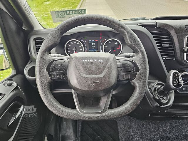 Plateau de chargement IVECO DAILY 35C14  Open-Laadbak