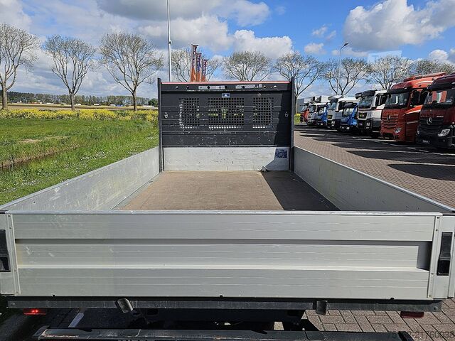 Plateau de chargement IVECO DAILY 35C14  Open-Laadbak