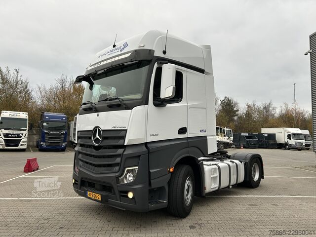 Standard tractor Mercedes-Benz Actros 1845 Gigaspace / Tacho V2 / 371 dkm / Bl...