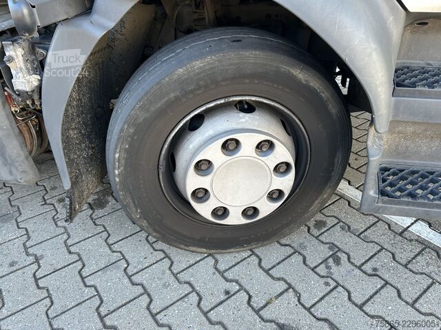 Bőrönd Renault D 250 / 12 Ton / Gearbox - Getriebe Problem / 4...