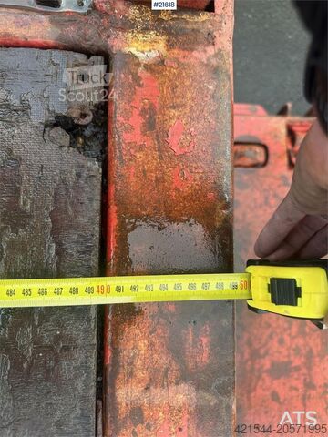 Low loader Vang DC 111 Ts 3 axle well trailer