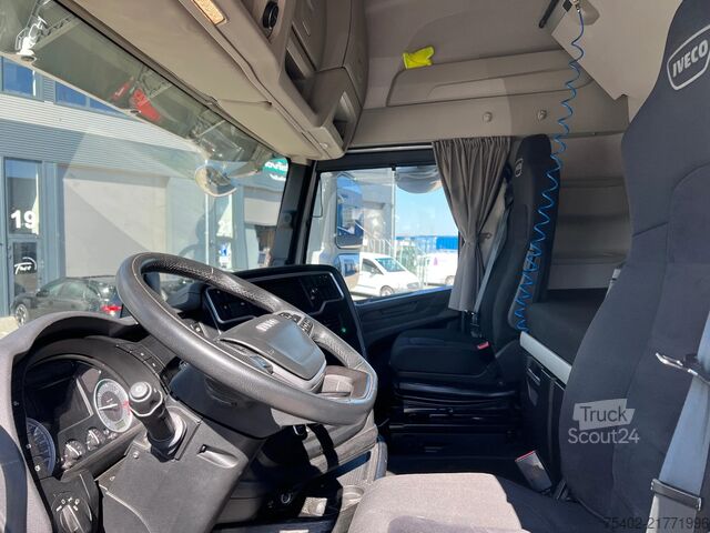 Standard-SZM Iveco S-WAY 490 / Intarder / 2x Tank / New Tyres