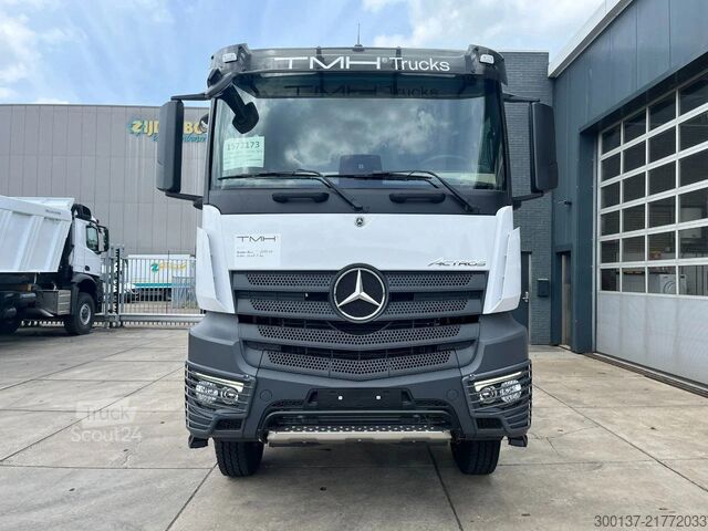 Estándar-SZM Mercedes-Benz Actros 3348 S 6x4 Tractor Head
