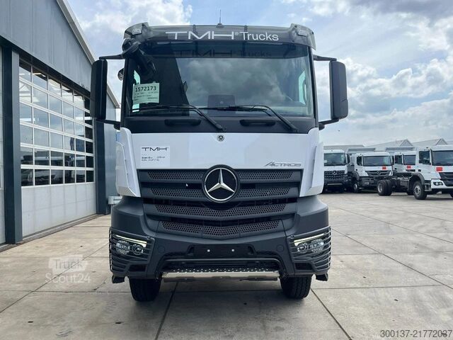Estándar-SZM Mercedes-Benz Actros 3348 S 6x4 Tractor Head