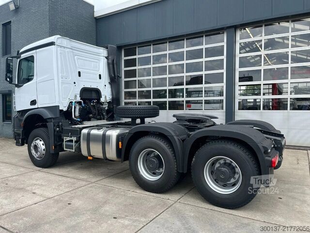 Estándar-SZM Mercedes-Benz Actros 3348 S 6x4 Tractor Head