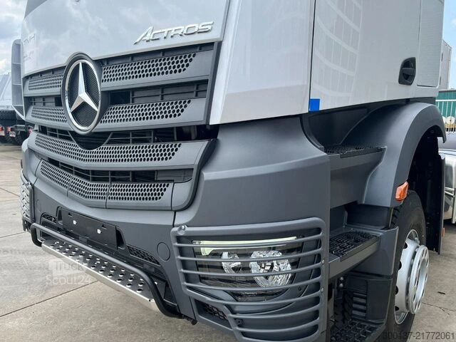 Estándar-SZM Mercedes-Benz Actros 3348 S 6x4 Tractor Head