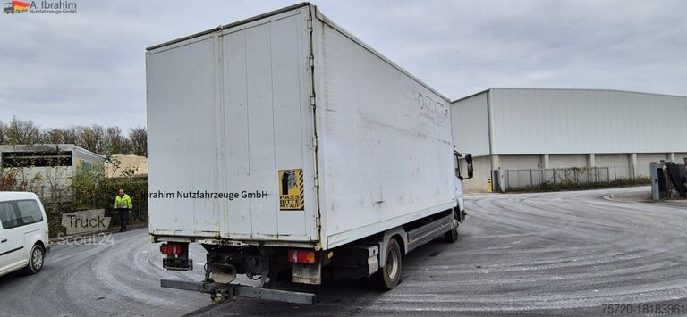 Dostavno vozilo s kesonom Mercedes-Benz 817  Möbelkoffer