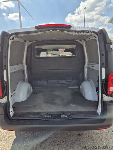 Van Mercedes-Benz Vito 114 CDI MIXTO