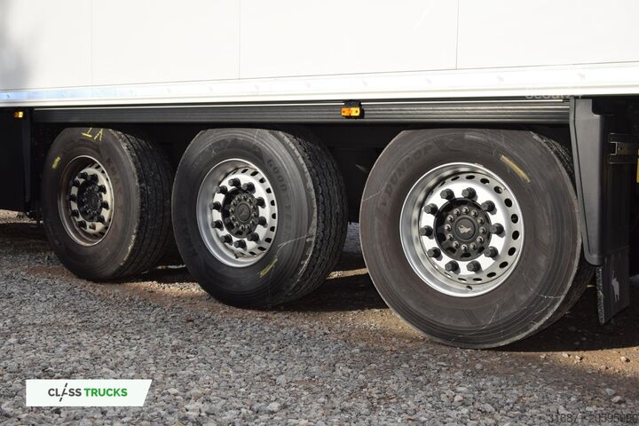 Semiremorcă frigorifică SCHMITZ CARGOBULL SKO FP 45 ThermoKing SLXi 300