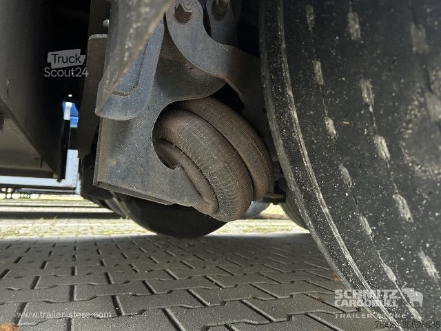 Öppen semitrailer med kapell Schmitz Cargobull Schiebeplane Mega