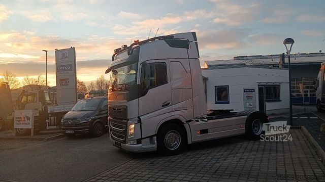 Cap tractor standard VOLVO FH460 Globe FullSpoiler TV I-PARC 2xTank German
