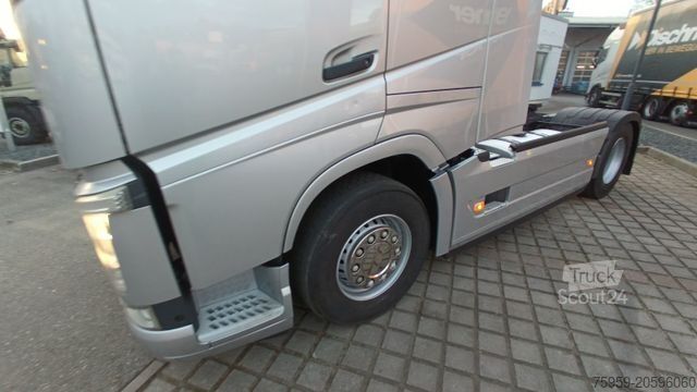 Standard nyergesvontató VOLVO FH460 Globe FullSpoiler TV I-PARC 2xTank German
