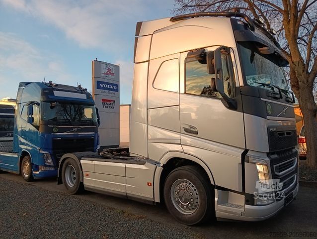 Стандартен влекач VOLVO FH460 Globe FullSpoiler TV I-PARC 2xTank German