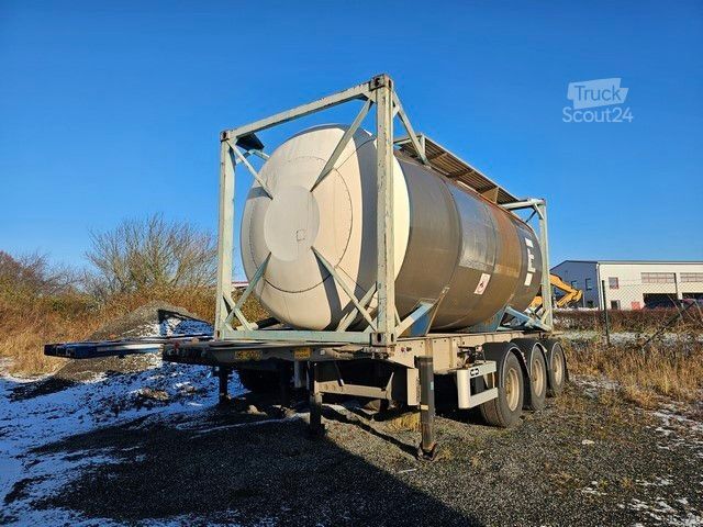 Tanker yarı römork VAN HOOL Tankchassis + Tankcontainer,363.054 Km