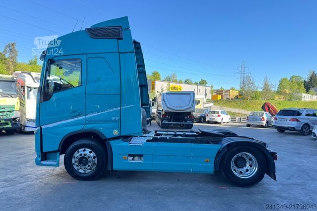 Стандартен влекач VOLVO FH-460 4x2