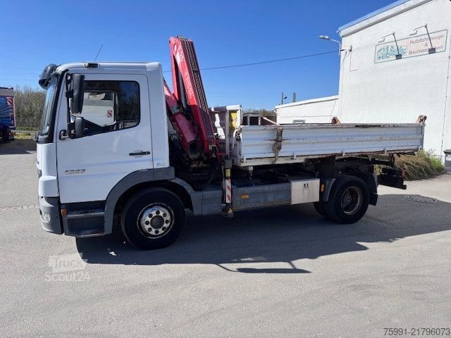 Autokran MERCEDES-BENZ Atego  1223 Dreiseitenkipper Meiller Ladekran