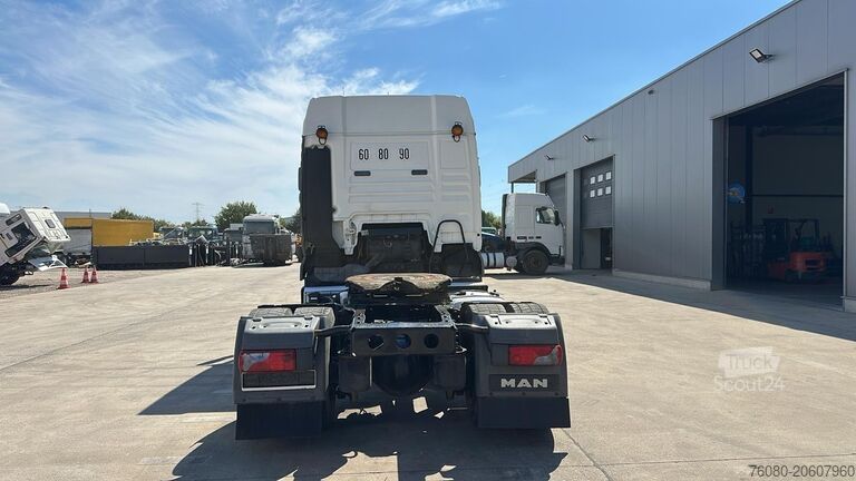 Standaard trekker MAN TGA 18.430 (BOITE MANUELLE / MANUAL GEARBOX)