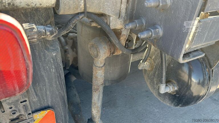 Standard tractor Volvo FH 440 (GOOD CONDITION / BONNE ETAT)