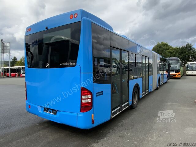 Zglobni autobus Mercedes-Benz Conecto G
