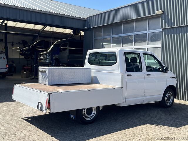 Laadplatform VW Transporter 2.0 TDI L2H1 DC Euro 6 Pick up Dubb...