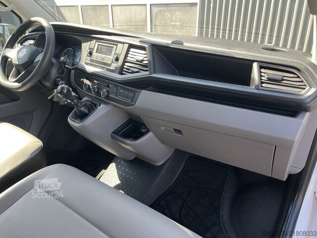 Laadplatform VW Transporter 2.0 TDI L2H1 DC Euro 6 Pick up Dubb...