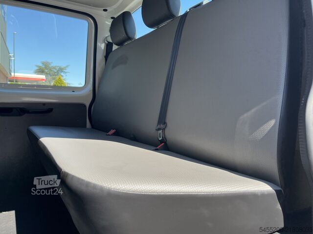 Laadplatform VW Transporter 2.0 TDI L2H1 DC Euro 6 Pick up Dubb...