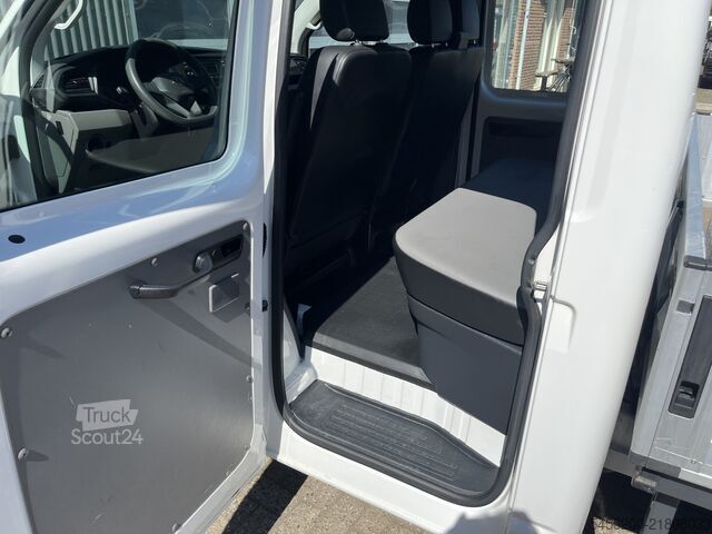 Laadplatform VW Transporter 2.0 TDI L2H1 DC Euro 6 Pick up Dubb...