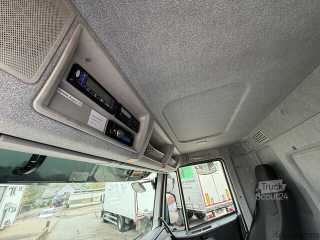 šasija kamiona Iveco STRALIS 260S40