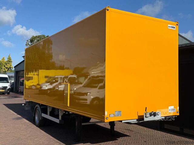 Bunk BE-COMBI ar puspiekabi, 7 TONNAS, ideālā stāvoklī! 656 cm x 210 x 220 Bunk BE-COMBI Be Oplegger 7 TON Nieuwstaat! 656cm X ...