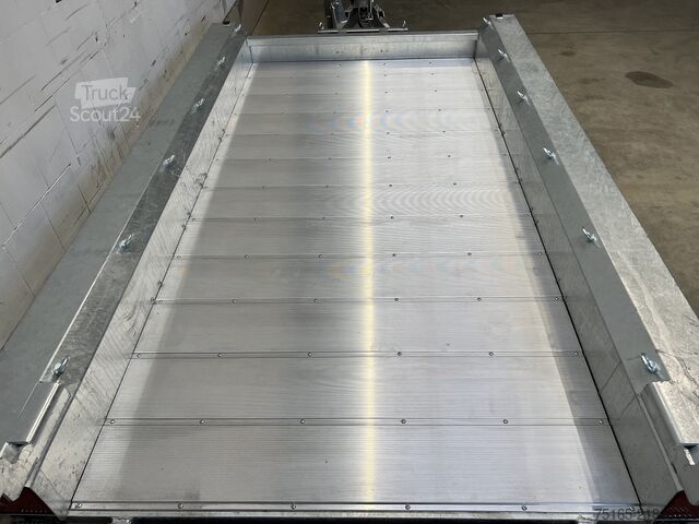 Транспортьори за машини и ремаркета за багери Hulco Terrax-2 3000.294x150 Maschinentransporter