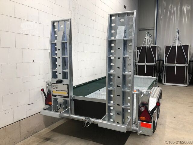 Transportoare de utilaje și remorci pentru excavatoare Rosemeier VE BAT B35.30 grün Maschinentransporter