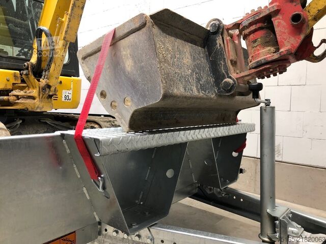 Transportoare de utilaje și remorci pentru excavatoare Rosemeier VE BAT B35.30 grün Maschinentransporter